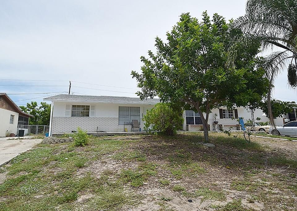 2nd image of 2179/2189 NE Rustic Way