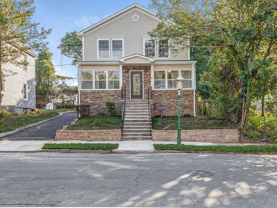 1st image of 416 Montague Pl