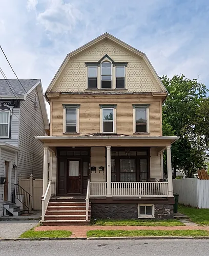 112 E 2nd Ave #2 Photo 1