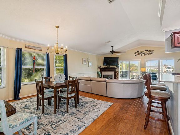 3rd image of 6170 Seaside Dr