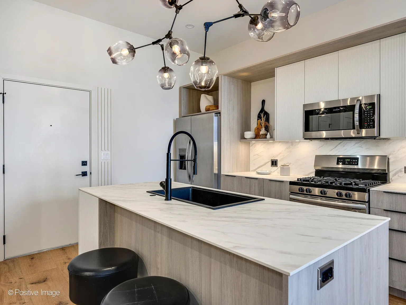 Prospect Place Luxury Apartments — Photo 4