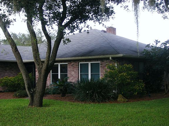 Southwest corner (frontyard)