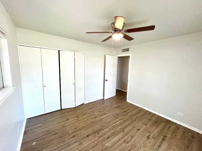 116 Roundtree Dr — Photo 12