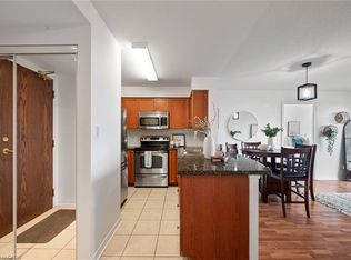 4850 Glen Erin Dr #1005, Mississauga, ON L5M 7S1