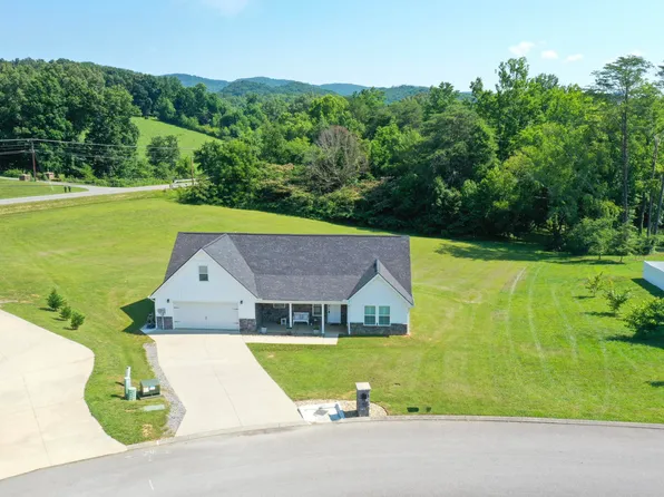 530 Shields Crossing Dr, Bean Station, TN 37708