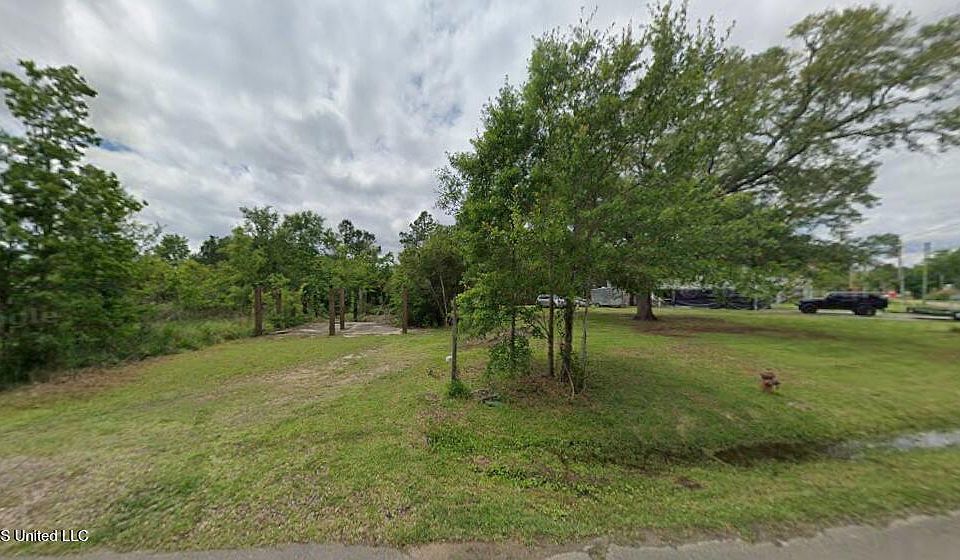 1st image of 4107 20th Ave