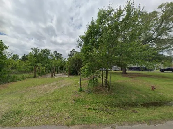 4107 20th Ave, Bay Saint Louis, MS 39520