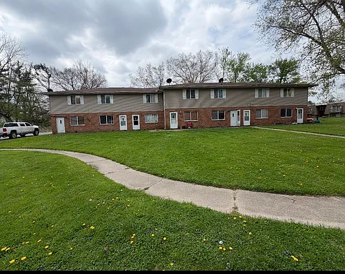 2585 Parkview St #8 Photo 1