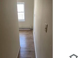 41 Brighton Ave FLOOR 2, Staten Island, NY 10301
