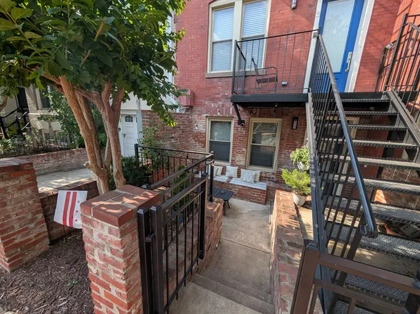 1100 7th St NE APT 1, Washington, DC 20002