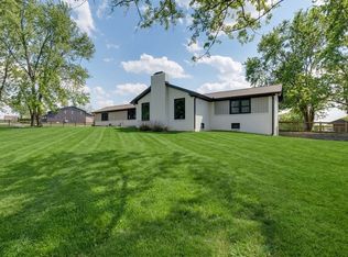 1071 Connie Dr, Gallatin, TN 37066