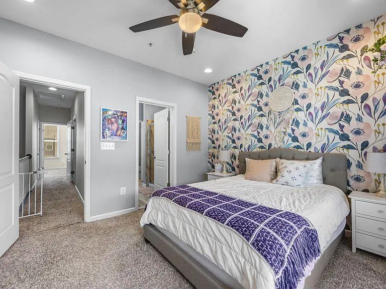 523 Pebblebrook Lane Gln — Photo 18