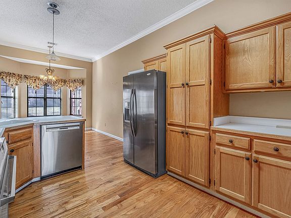 4th image of 158 Hibiscus Dr
