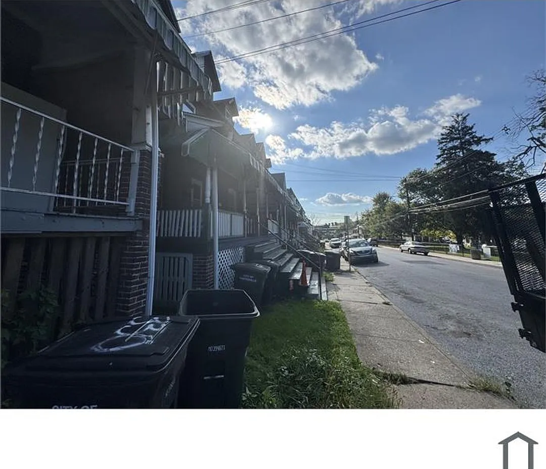 330 Walnut St — Photo 2