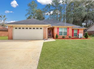 817 Winchester Rd, Hinesville, GA 31313