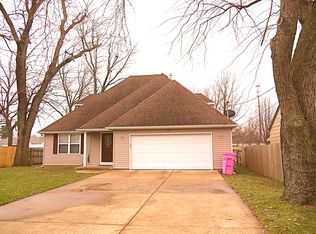 206 E McGee St, Springfield, MO 65807