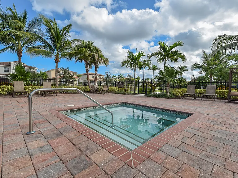193 Porgee Rock Pl — Photo 45