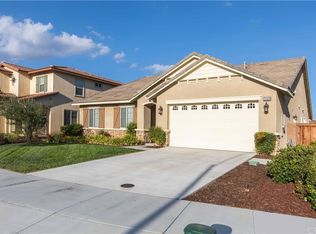 28460 Boardwalk Ct, Menifee, CA 92585
