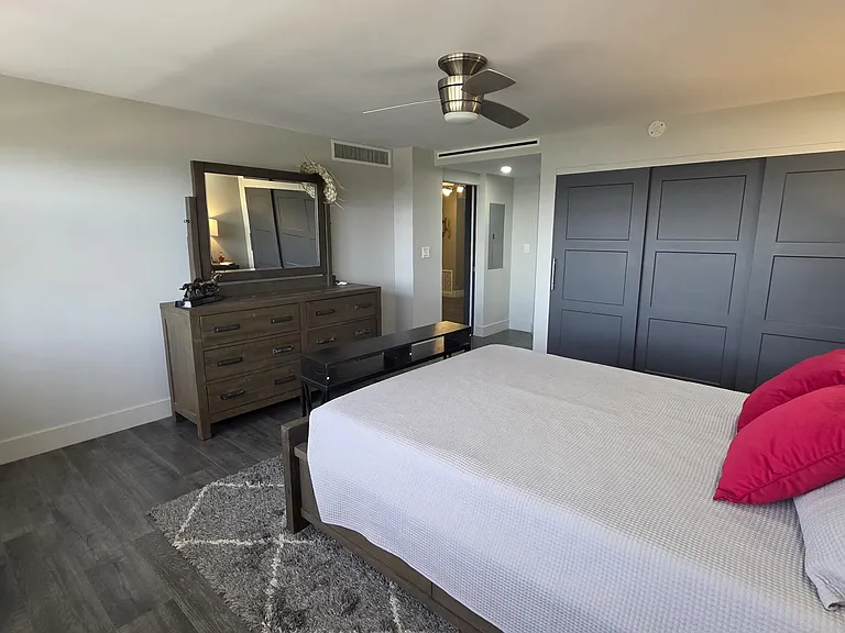 936 Intracoastal Dr #7B — Photo 21