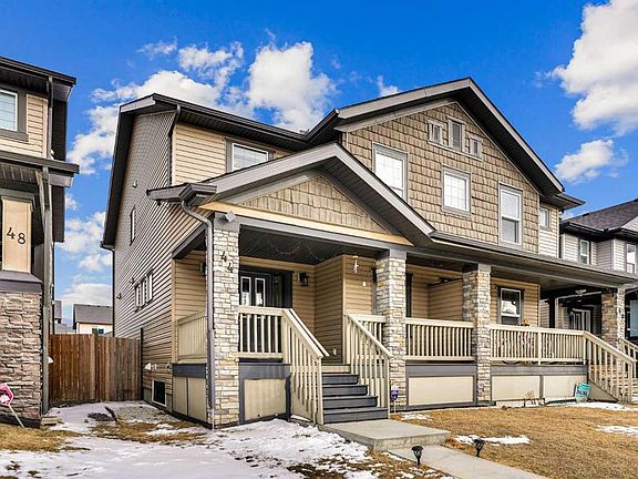 2nd image of 44 W Skyview Ranch Ln NE