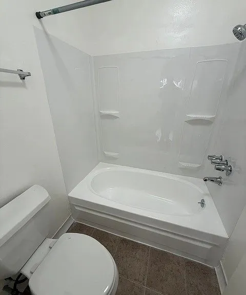 3720 Clarington Ave #201 — Photo 12