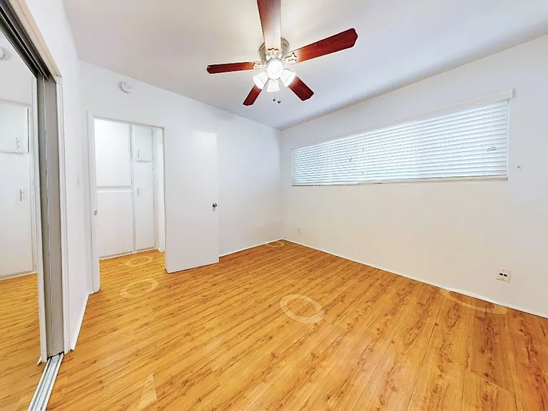 3638 Midvale Ave — Photo 11