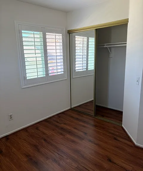 7901 Frontenac Ct — Photo 8