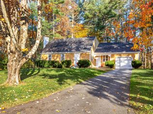 37 Meadowbrook Rd, Brunswick, ME 04011