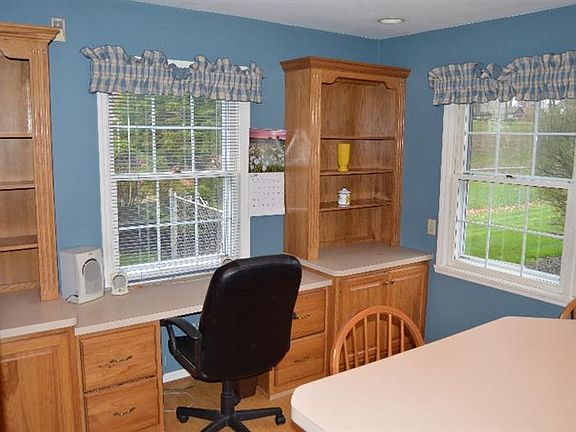 5th image of 8717 Indianwoods Dr