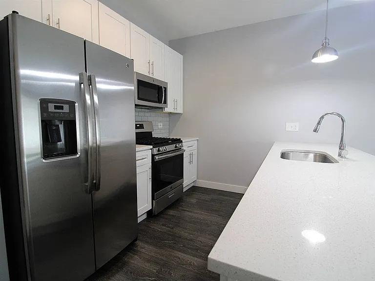 HIGHPOINT Barrington — Photo 121