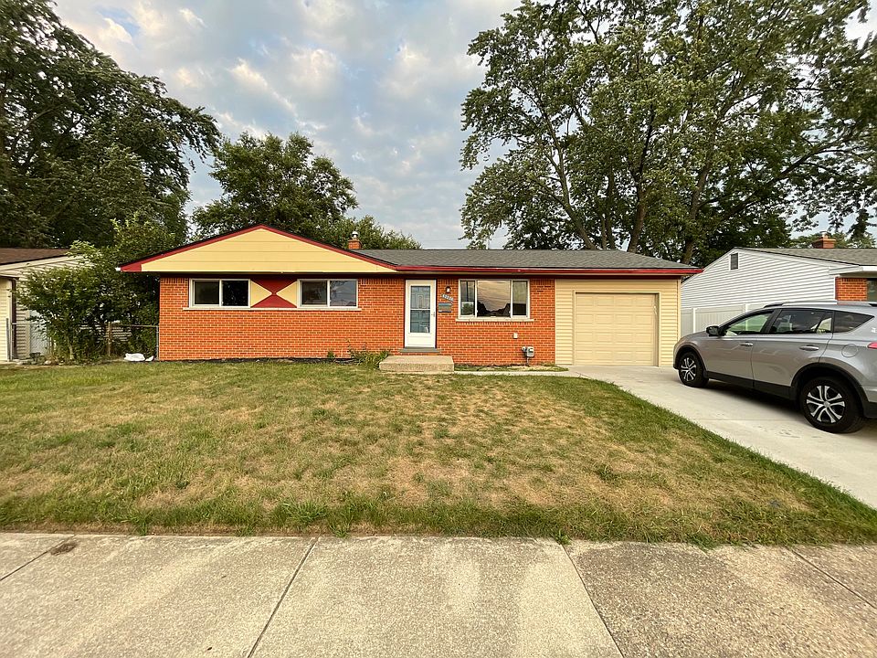 42220 Betley Dr, photo 5