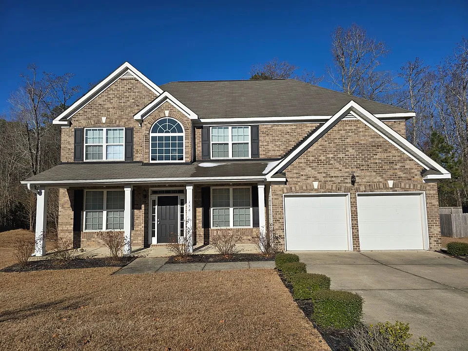 156 Salisbury Ln