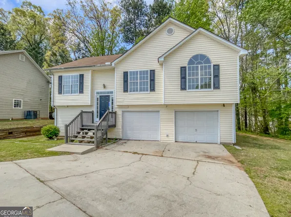 1493 Isleworth Cir, Atlanta, GA 30349