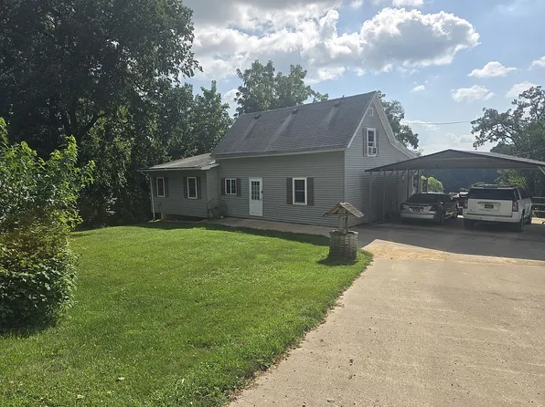1122 475th Ave, Sabula, IA 52070