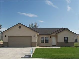 918 22nd Ave E, Jerome, ID 83338