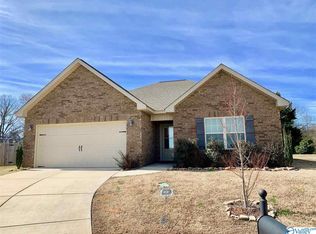 20514 Troy Ln, Athens, AL 35611