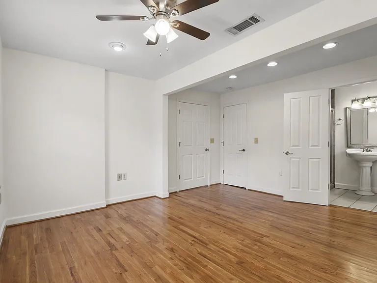 3036 Peeler Rd — Photo 11
