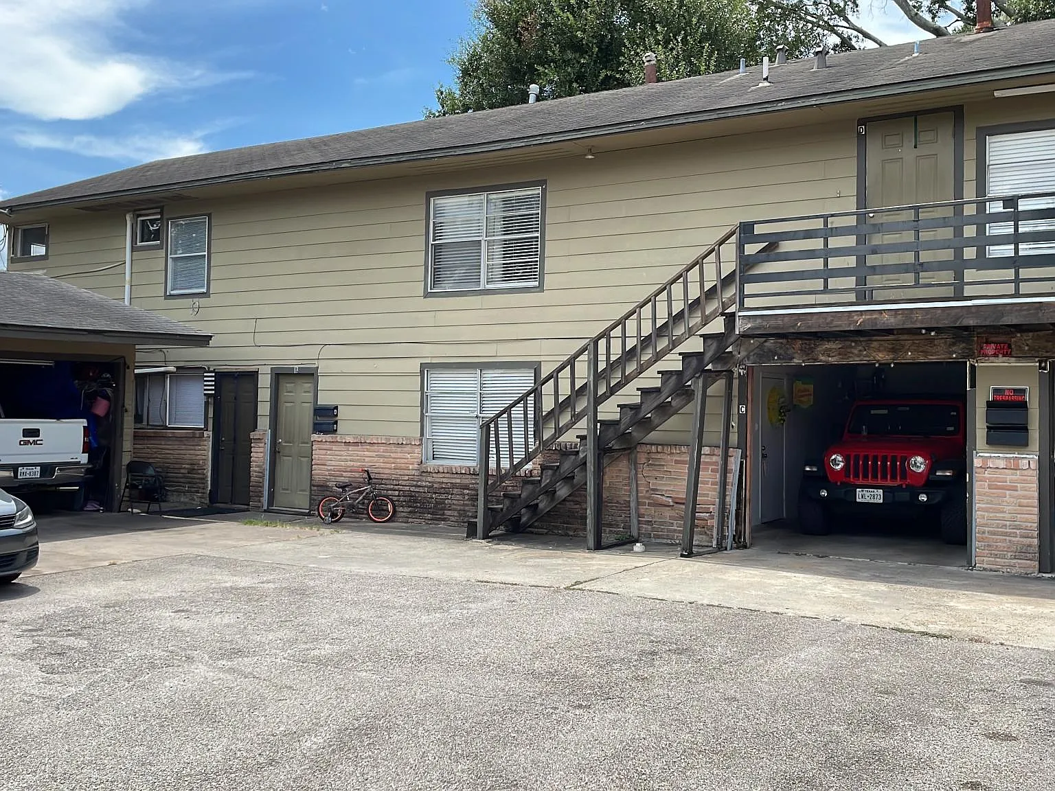 2 bed, 620 sqft, $1,000 — Photo 4
