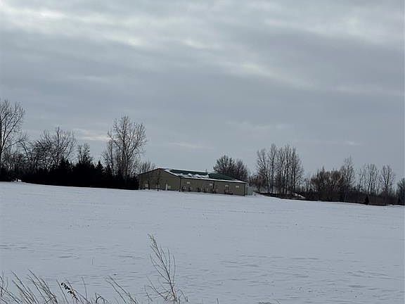 4th image of 5075 N Talbot Rd