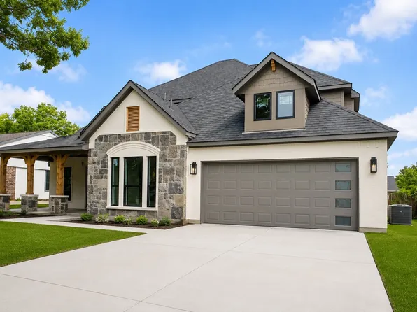 819 Beverly Dr, Grapevine, TX 76051