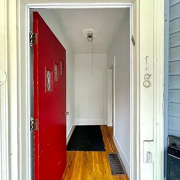 18 Walden St #18 — Photo 3