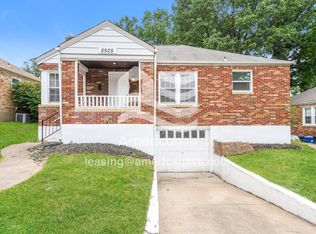 8928 Pallardy Ln, Saint Louis, MO 63114
