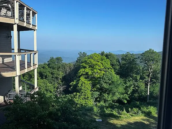 1802 High Ridge Ct, Wintergreen Resort, VA 22967