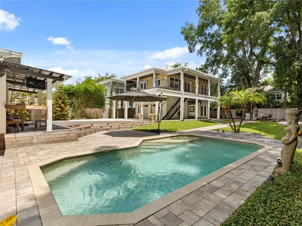 209 E Amelia St, Orlando, FL 32801