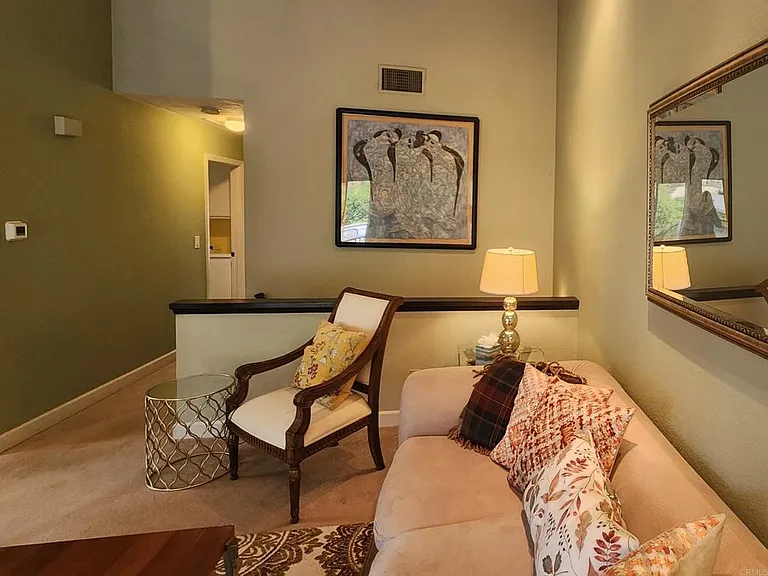 4531 Chateau Dr — Photo 9