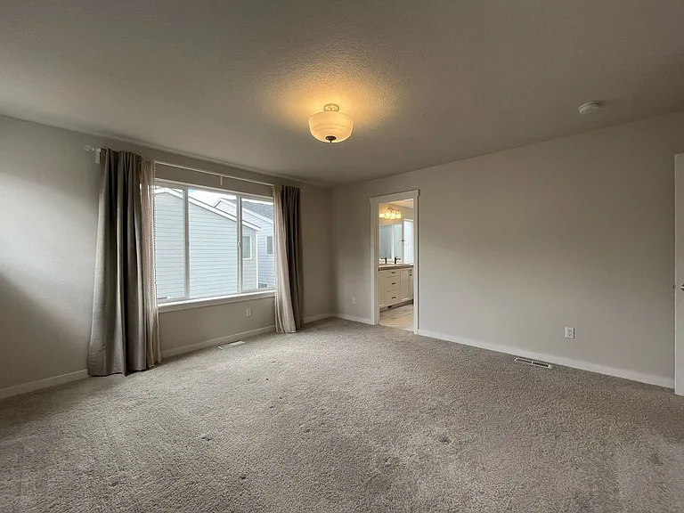 13911 SW 172nd Ave — Photo 25
