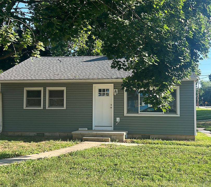 1st image of 403 D St