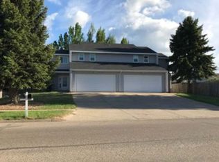 1909/1911 Burnt Boat Dr, Bismarck, ND 58503