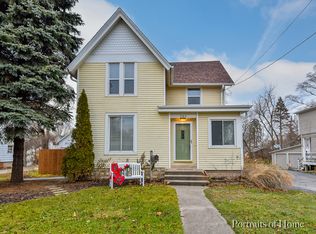 593 W State St, Sycamore, IL 60178