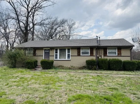 340 Foxglove Dr, Nashville, TN 37211